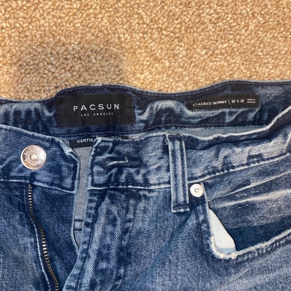 Pacsun Ripped Jeans - Picture 2 of 3